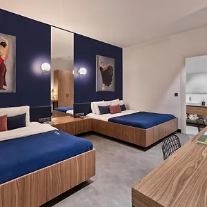 5* Hotel cápsula Kepler Club Sabiha Goekcen Airport - International Transit Area